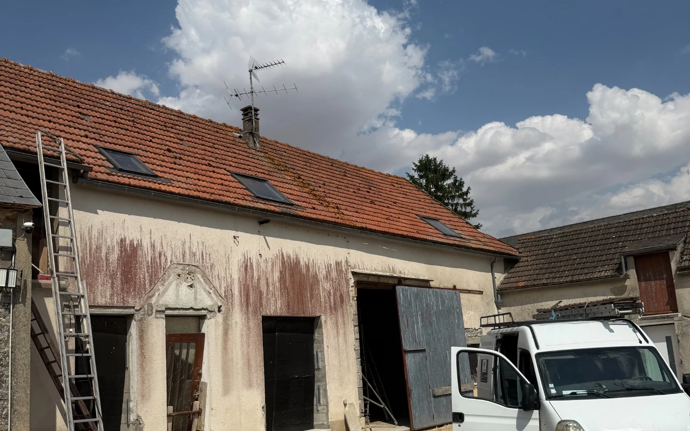Création d'un Velux 114 par 118 et d'un Velux 78 par 98